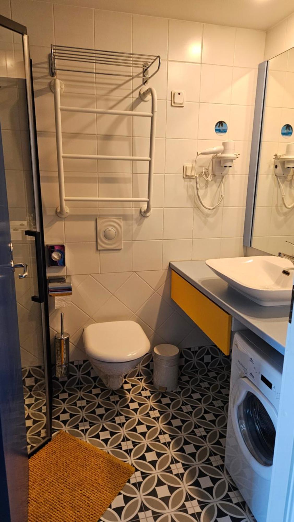 City Beach Apartment ทาลลินน์ ภายนอก รูปภาพ